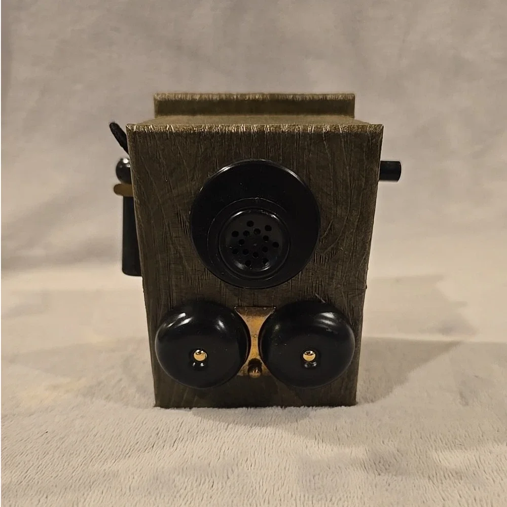 Vintage Old Fashion Style Telephone Pencil‎ Sharpener